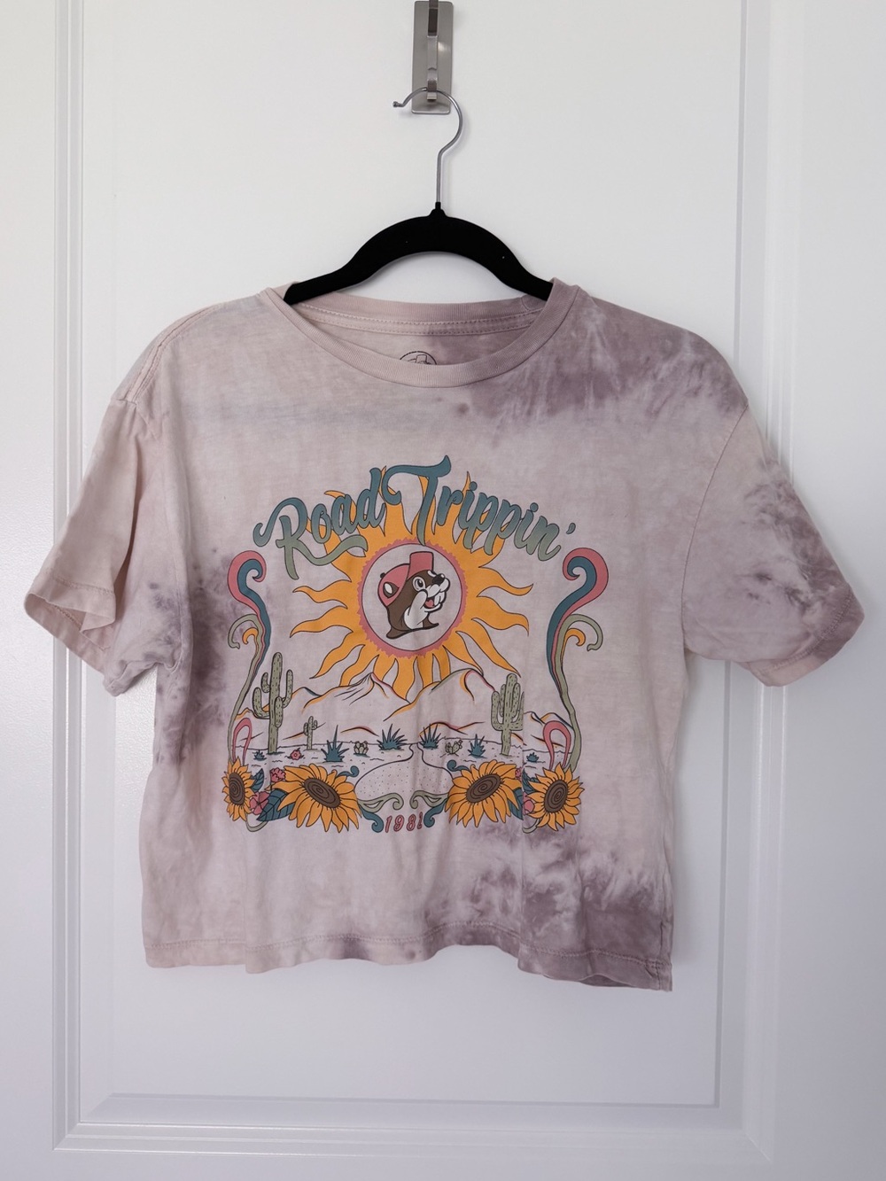 Buc-ee’s Tshirt Crop Top Size Medium